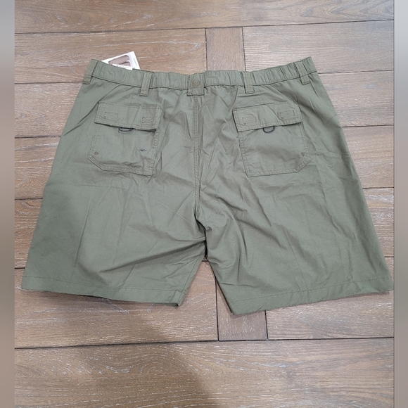 NWT Wrangler Big Men's Outdoor Seneca Short, Dusty Olive, Size 46 - Picture 2 of 10